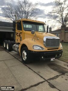 2006 Freightliner Columbia  120 Day Cab Truck in Ohio