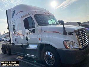 2018 Freightliner Cascadia Sleeper Truck in California