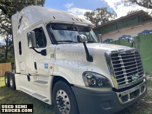 2016 Freightliner Cascadia  125 Sleeper Truck in Florida