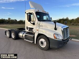 Freightliner Cascadia Day Cab Truck in Texas